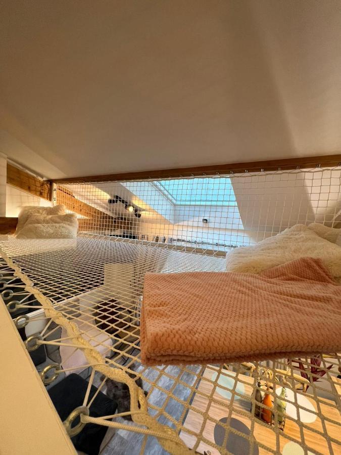 Le Maréchal Duplex - Appartement Cosy avec Baignoire spa Balnéo - CAEN hyper Centre Esterno foto